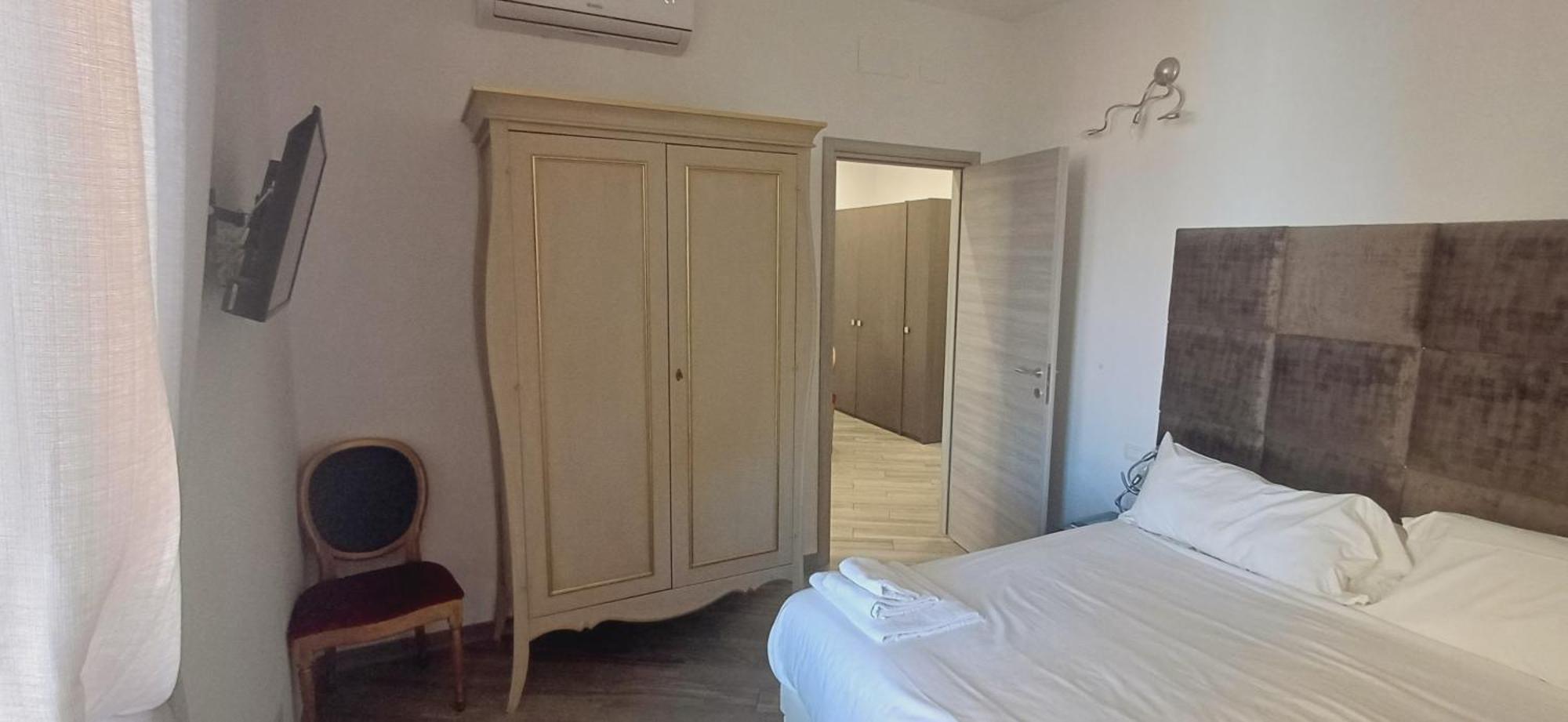 Apartment Dclass Acquario Chocolate